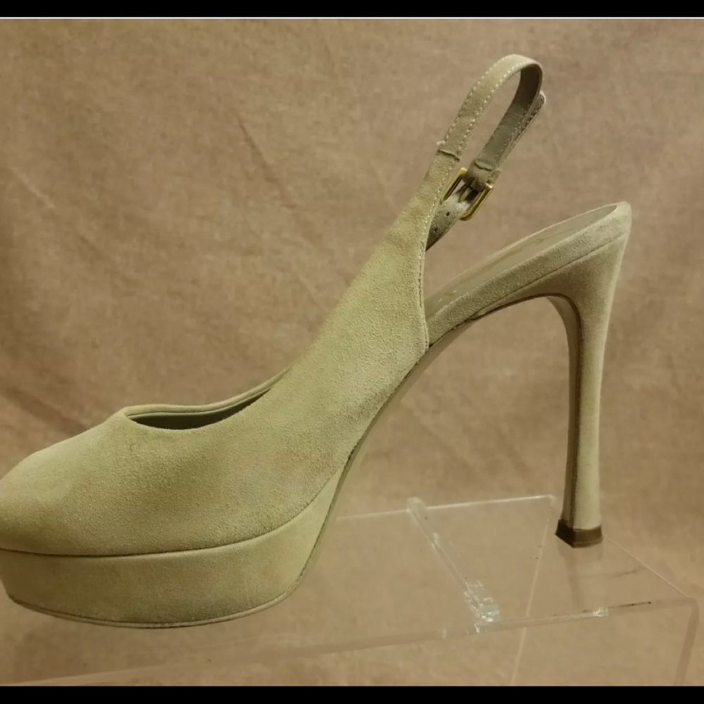 Yves Saint Laurent Tan Slingback Peep Toe Suede.